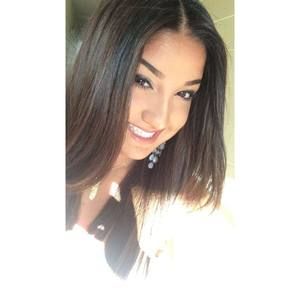 Meet your Posher, Leslie